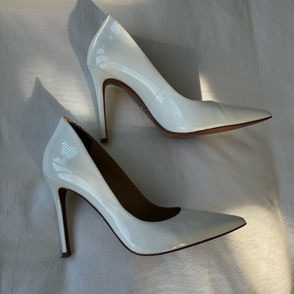 White heels - Picture 1 of 3
